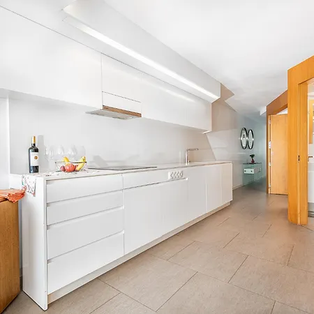 Apartamento Luxury First Line Apartment. *