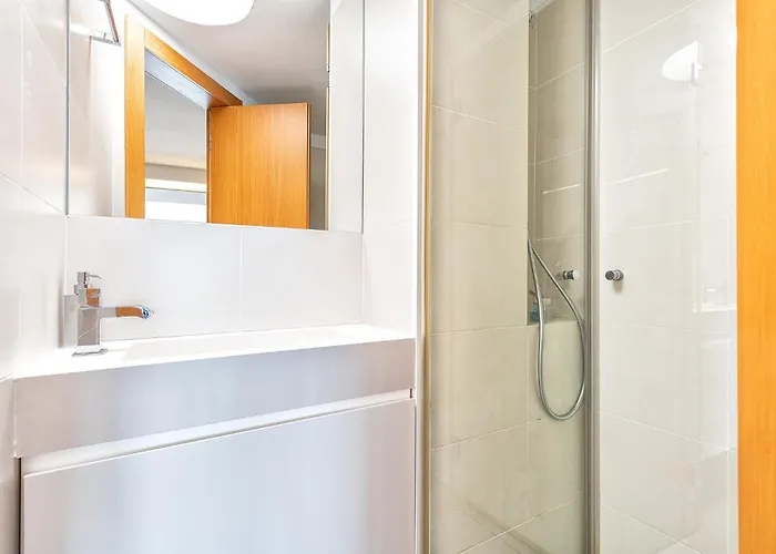 Luxury First Line Apartment. *
